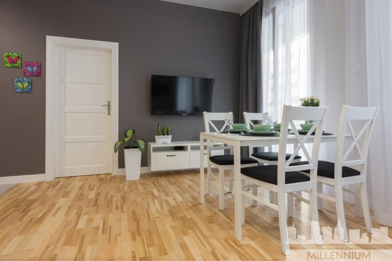 Millennium Awangarda Grey Apartman Varsó Kültér fotó
