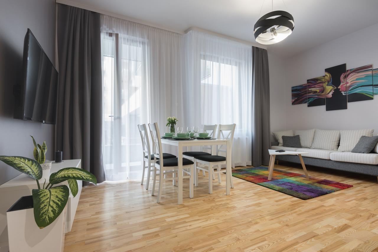Millennium Awangarda Grey Apartman Varsó Kültér fotó